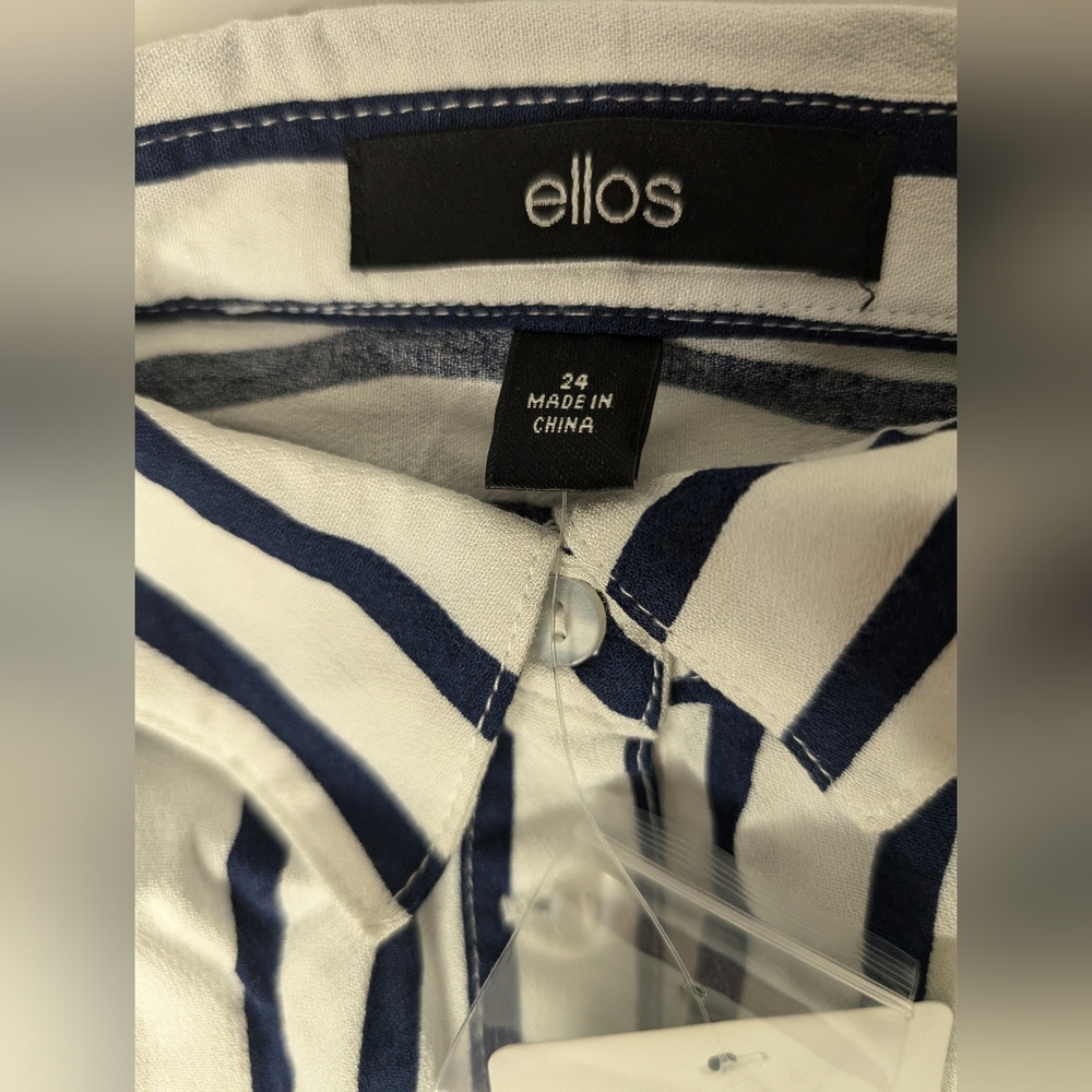 NWT Ellos Size 24 Navy Stripe Tunic Blouse 7 Button Front -Extra button included - Picture 5 of 11